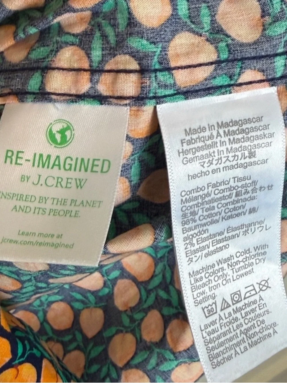 J. Crew Men's Short-Sleeve Button-Up Shirt in Green with Peach Print